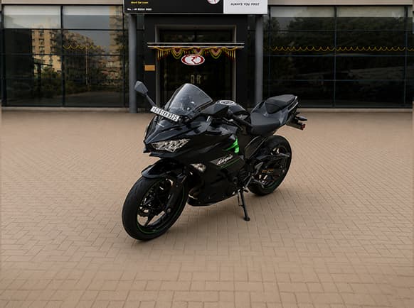 KAWAZAKI NINJA 400
