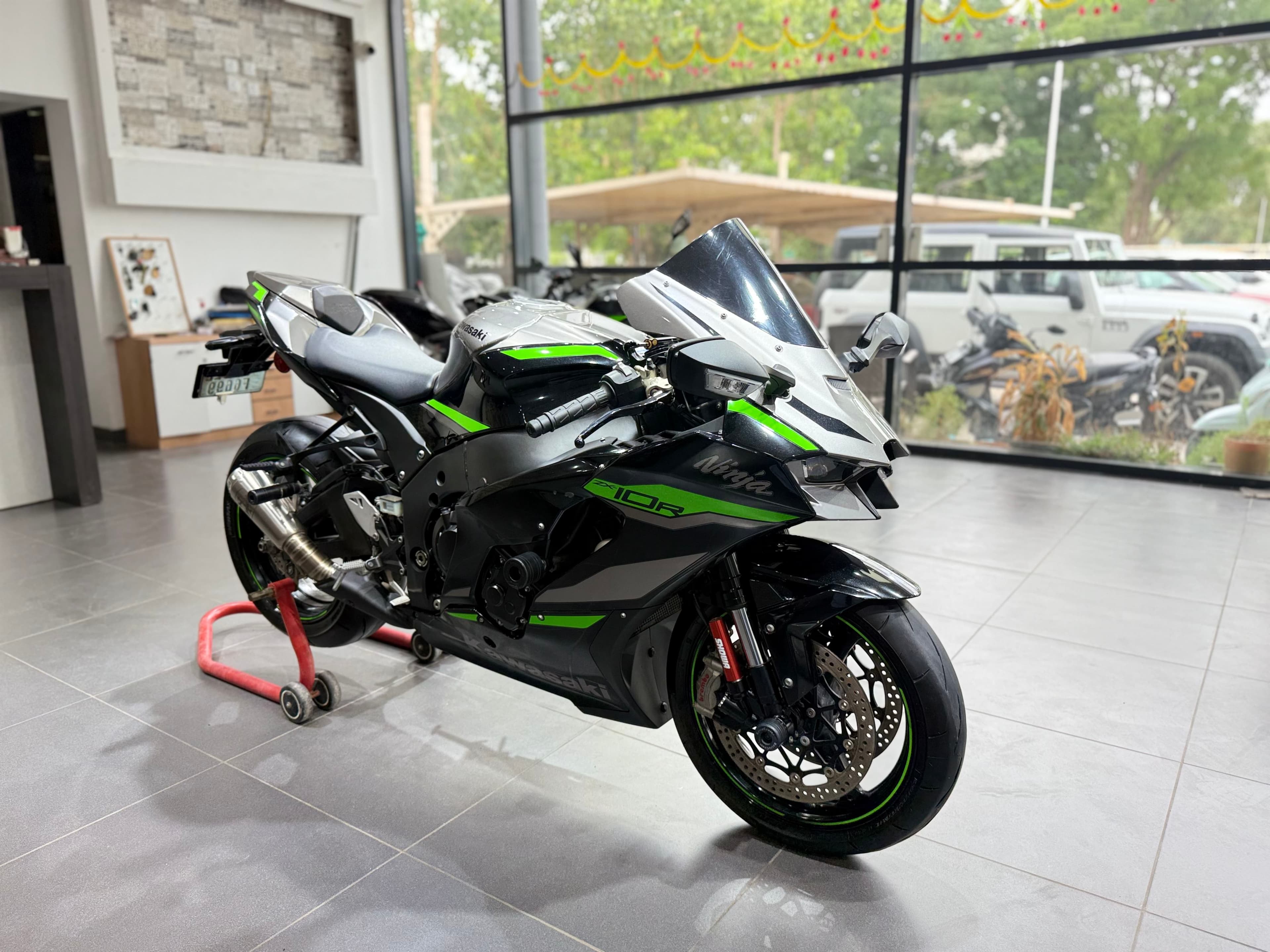 KAWASAKI ZX10R