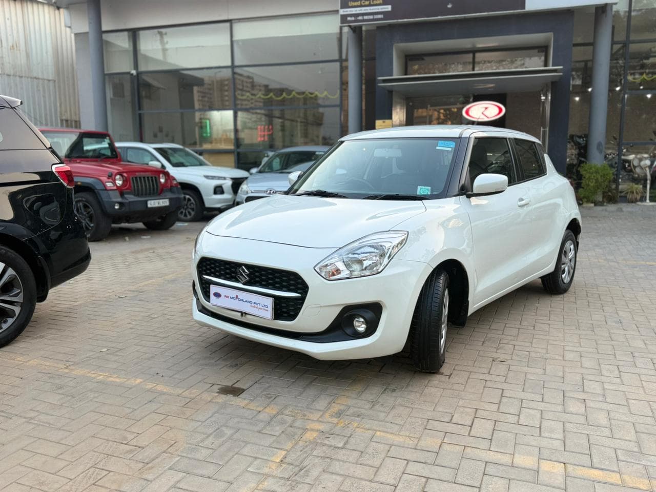 MARUTI SUZUKI SWIFT VXI